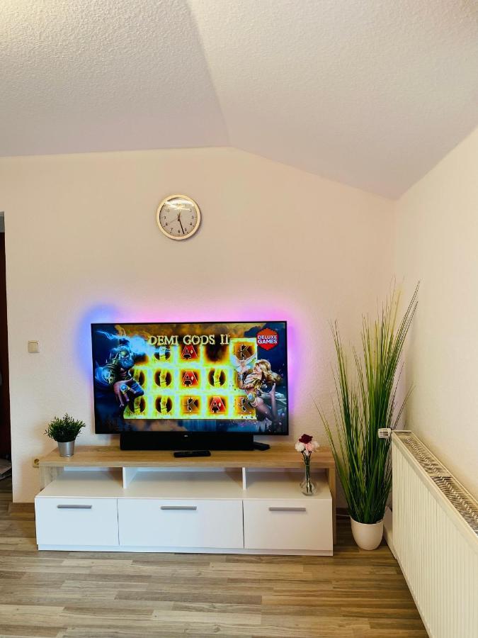 T&t Apartment *